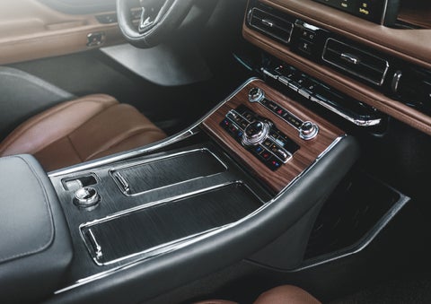 The front center console of a 2024 Lincoln Aviator® SUV is shown | Lidtke Lincoln in Beaver Dam WI