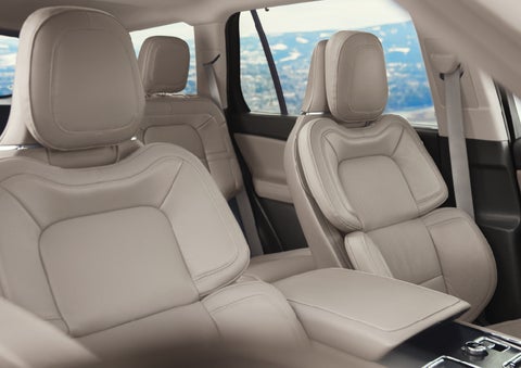 The interior of a 2024 Lincoln Aviator® SUV in the Sandstone interior color | Lidtke Lincoln in Beaver Dam WI