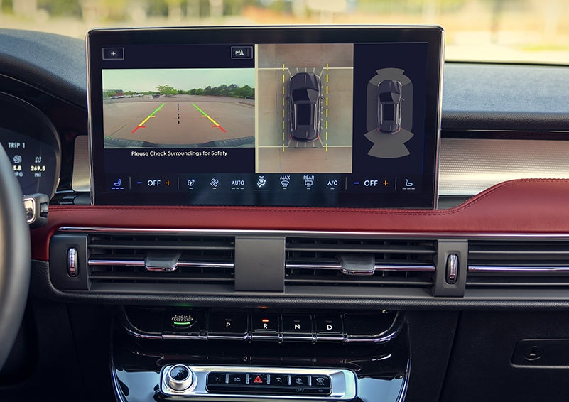 The large center touchscreen of a 2024 Lincoln Corsair® SUV is shown. | Lidtke Lincoln in Beaver Dam WI